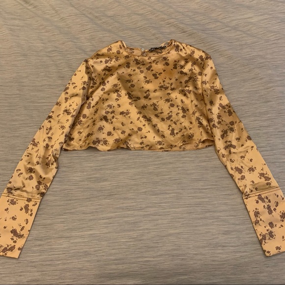 NWT Zara Cropped Satin Blouse in Peach - Size S - Picture 5 of 5